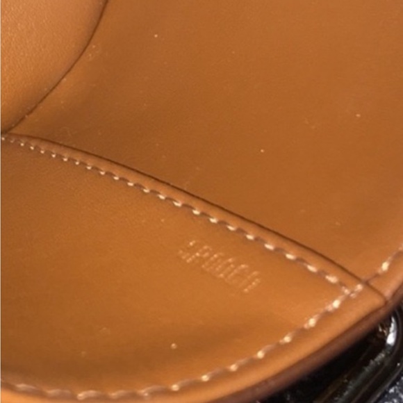 Louis vuitton crossbody bag - Picture 5 of 5